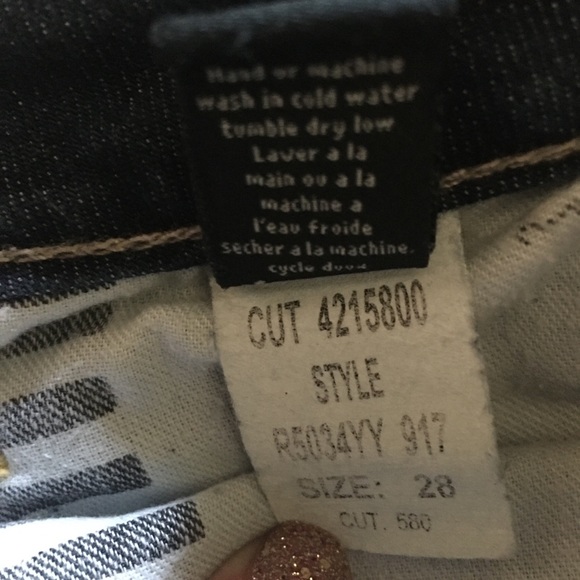 William Rast skinny jeans size 28. - Picture 4 of 6